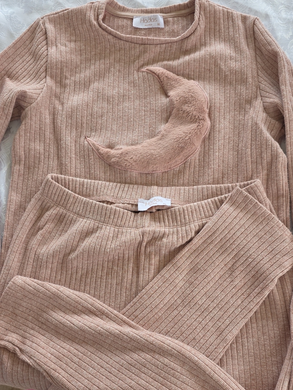 Hadas Ribbed Two-Piece Loungewear Set in Dusty Blush